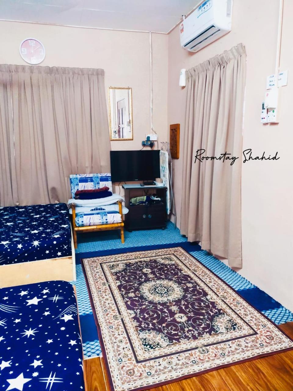Roomstay Shahid Hou'Ze Kangar Bagian luar foto